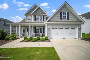 111 E Barred Owl Dr, Hampstead, NC 28443 - Photo 1