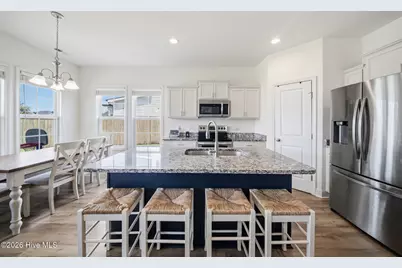 111 E Barred Owl Drive, Hampstead, NC 28443 - Photo 6