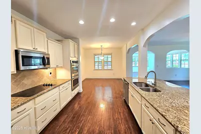 100 Mayfield Court, Whispering Pines, NC 28327 - Photo 14