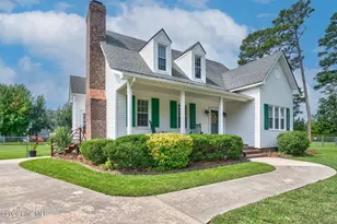 128 S Applewood Ct, Rocky Mount, NC 27803 - Photo 1