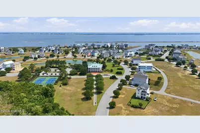 329 Oxton Place, Newport, NC 28570 - Photo 10