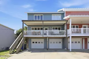 1112 E Fort Macon Rd, Atlantic Beach, NC 28512 - Photo 2