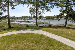 9112 E Lake Rd, Calabash, NC 28467 - Photo 40