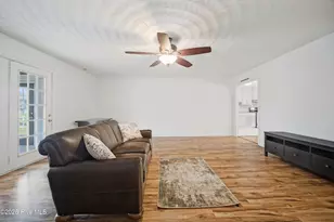 105 Binnacle Ct, Elizabeth City, NC 27909 - Photo 6