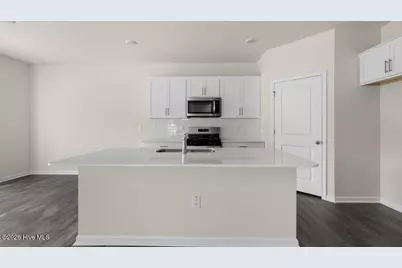 526 Ashley Run, Sanford, NC 27330 - Photo 6