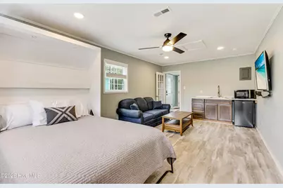 139 NE 18th Street, Oak Island, NC 28465 - Photo 18
