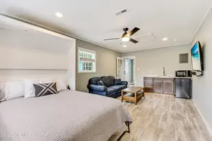 139 NE 18th St, Oak Island, NC 28465 - Photo 18