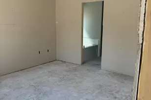425 W 2nd St, Princeton, NC 27569 - Photo 10
