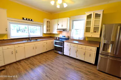101 N 7th Street, Pinetops, NC 27864 - Photo 16