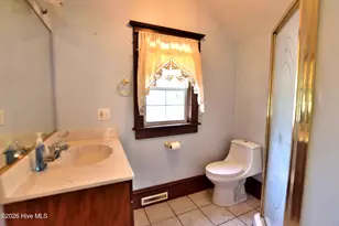101 N 7th St, Pinetops, NC 27864 - Photo 34