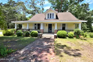 101 N 7th St, Pinetops, NC 27864 - Photo 1