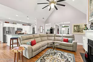 105 Travis Dr, Beaufort, NC 28516 - Photo 10