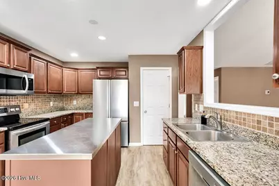 4952 Montserrat Drive, Southport, NC 28461 - Photo 10