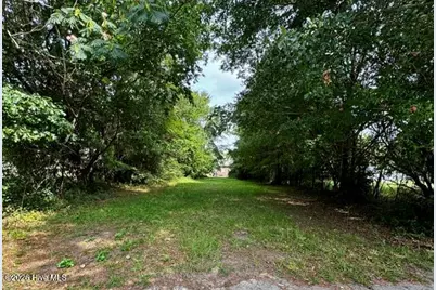 1112 Bradley Avenue, Tarboro, NC 27886 - Photo 4