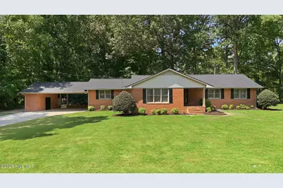 204 Hargrove Drive, Robersonville, NC 27871 - Photo 2