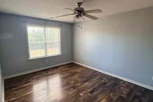 200 Commons Ct, New Bern, NC 28560 - Photo 4