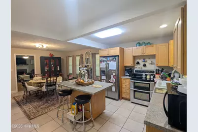113 S Canal Street, Whiteville, NC 28472 - Photo 2