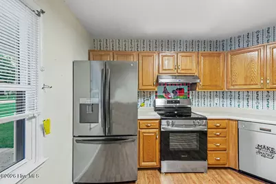 630 Greystone Avenue, Jacksonville, NC 28540 - Photo 14