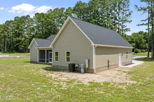 3128 Kelly Rd, Kinston, NC 28504 - Photo 4