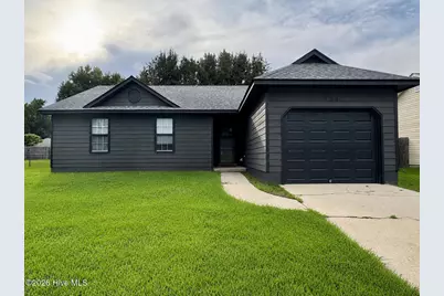 484 Hunting Green Drive, Jacksonville, NC 28546 - Photo 1