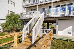 517 Canal Dr, Carolina Beach, NC 28428 - Photo 6