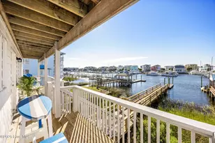 517 Canal Dr, Carolina Beach, NC 28428 - Photo 8