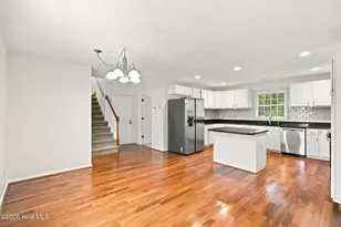 137 River Oaks Dr, Wilmington, NC 28412 - Photo 16