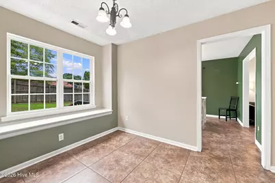 210 Druid Court, Jacksonville, NC 28546 - Photo 6