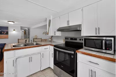 1742 Hideaway Road SW, Ocean Isle Beach, NC 28469 - Photo 16