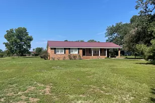 633 Beasleys Rd, Warsaw, NC 28398 - Photo 1