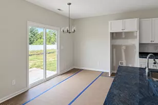 47 W Emily Gardens Dr, Selma, NC 27576 - Photo 6