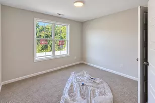 47 W Emily Gardens Dr, Selma, NC 27576 - Photo 14