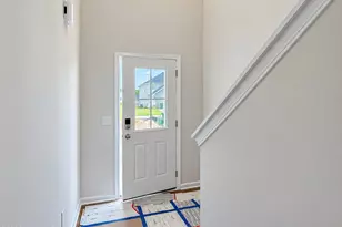 47 W Emily Gardens Dr, Selma, NC 27576 - Photo 2