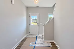 57 W Emily Gardens Dr, Selma, NC 27576 - Photo 2