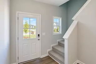 57 W Emily Gardens Dr, Selma, NC 27576 - Photo 2