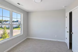 57 W Emily Gardens Dr, Selma, NC 27576 - Photo 14
