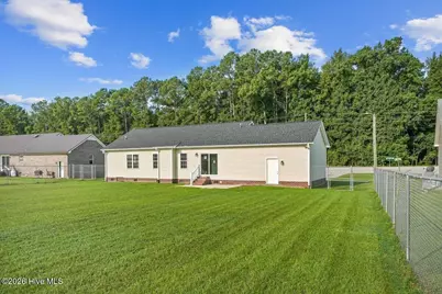 1530 N Nc 581 Highway, Pikeville, NC 27863 - Photo 10