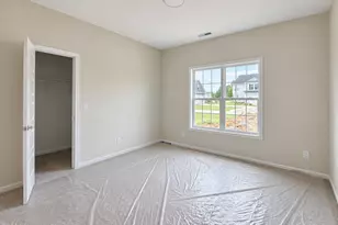 39 E Emily Gardens Dr, Selma, NC 27576 - Photo 12