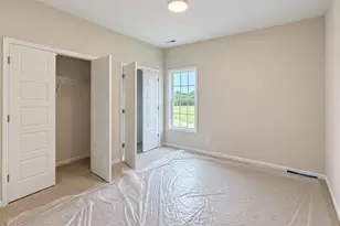 39 E Emily Gardens Dr, Selma, NC 27576 - Photo 14