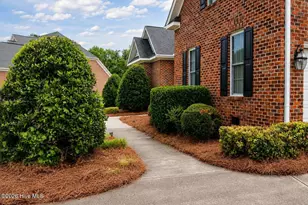 297 Foxcroft Ln, Winterville, NC 28590 - Photo 2