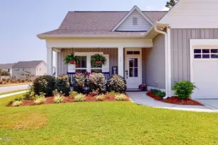 11 Chickadee Wy, Hampstead, NC 28443 - Photo 1
