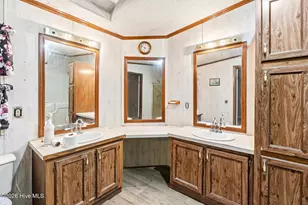 352 Northside Dr, Rockingham, NC 28379 - Photo 8