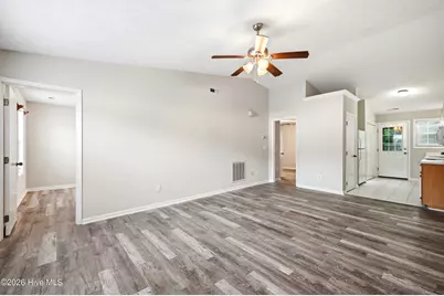 711 Varsity Drive, Wilmington, NC 28403 - Photo 8