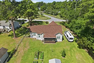202 Fox Dr, Cape Carteret, NC 28584 - Photo 6