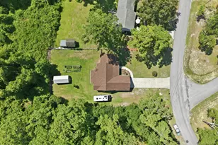 202 Fox Dr, Cape Carteret, NC 28584 - Photo 12
