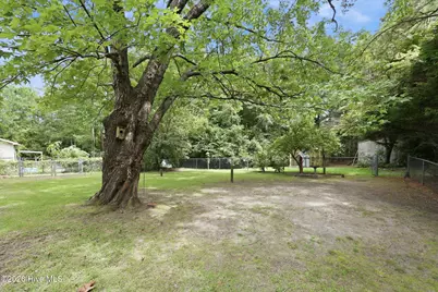 134 Longwood Drive, Stella, NC 28582 - Photo 14