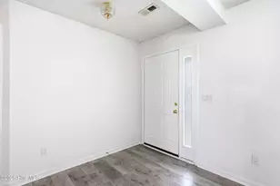 619 Glenarthur Dr, Wilmington, NC 28412 - Photo 6
