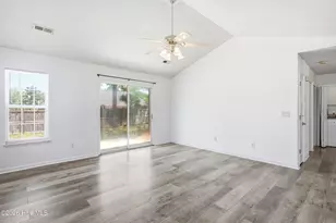 619 Glenarthur Dr, Wilmington, NC 28412 - Photo 10