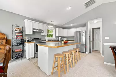 313 Sir Chandler Drive, Kill Devil Hills, NC 27948 - Photo 16