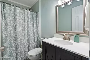 111 Pirates Ln, Havelock, NC 28532 - Photo 16